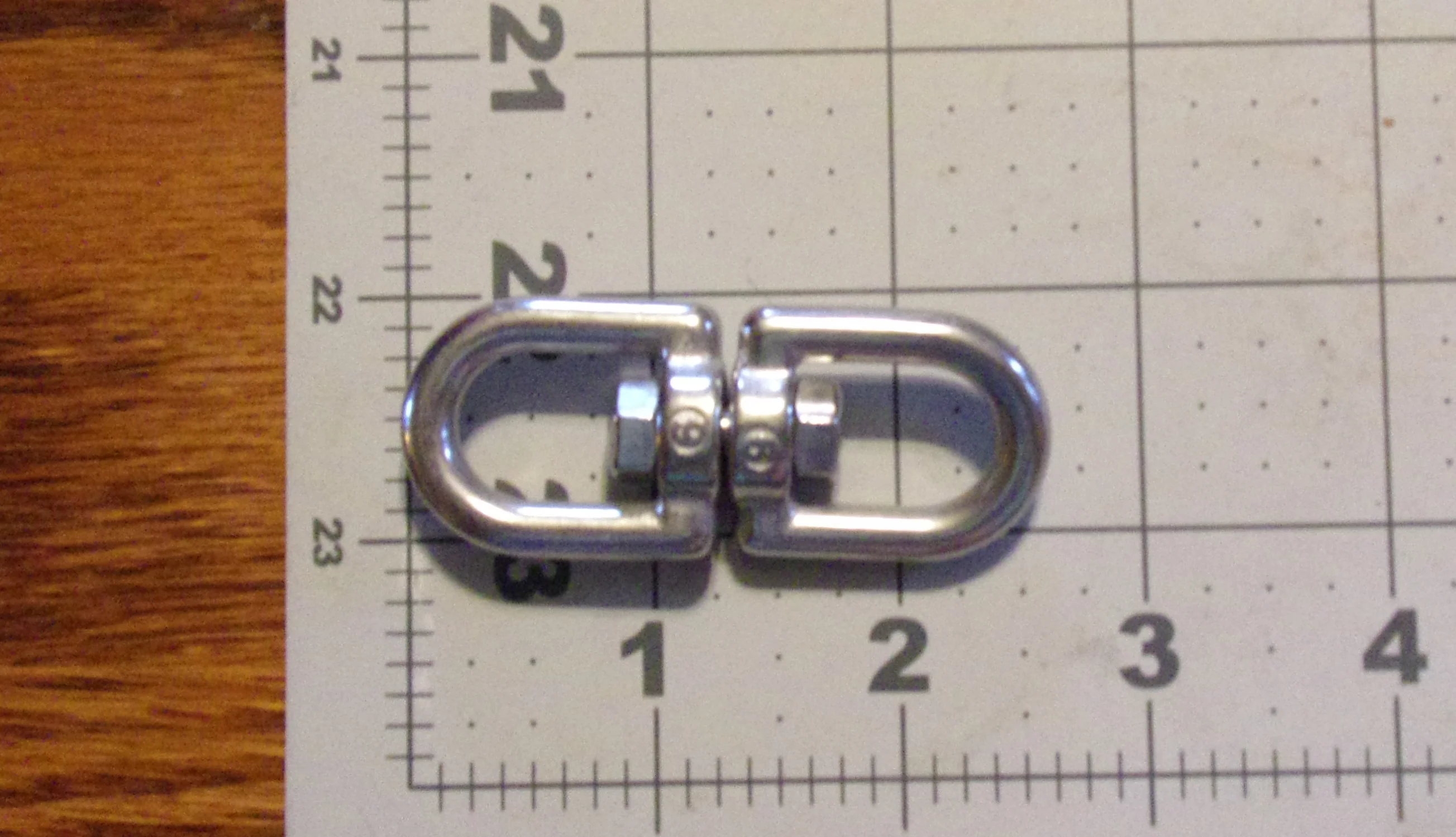 1/4" SWIVEL